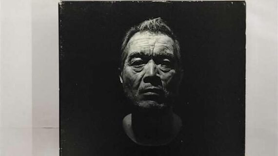 鎖を引きちぎれ [CD] 矢沢永吉、 山川啓介、 西岡恭蔵、 John McFee; Guy Allison